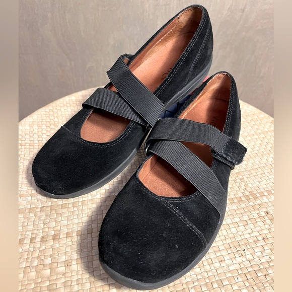 Vionic Shelby Mary Jane Black Suede size 8 - Picture 11 of 11